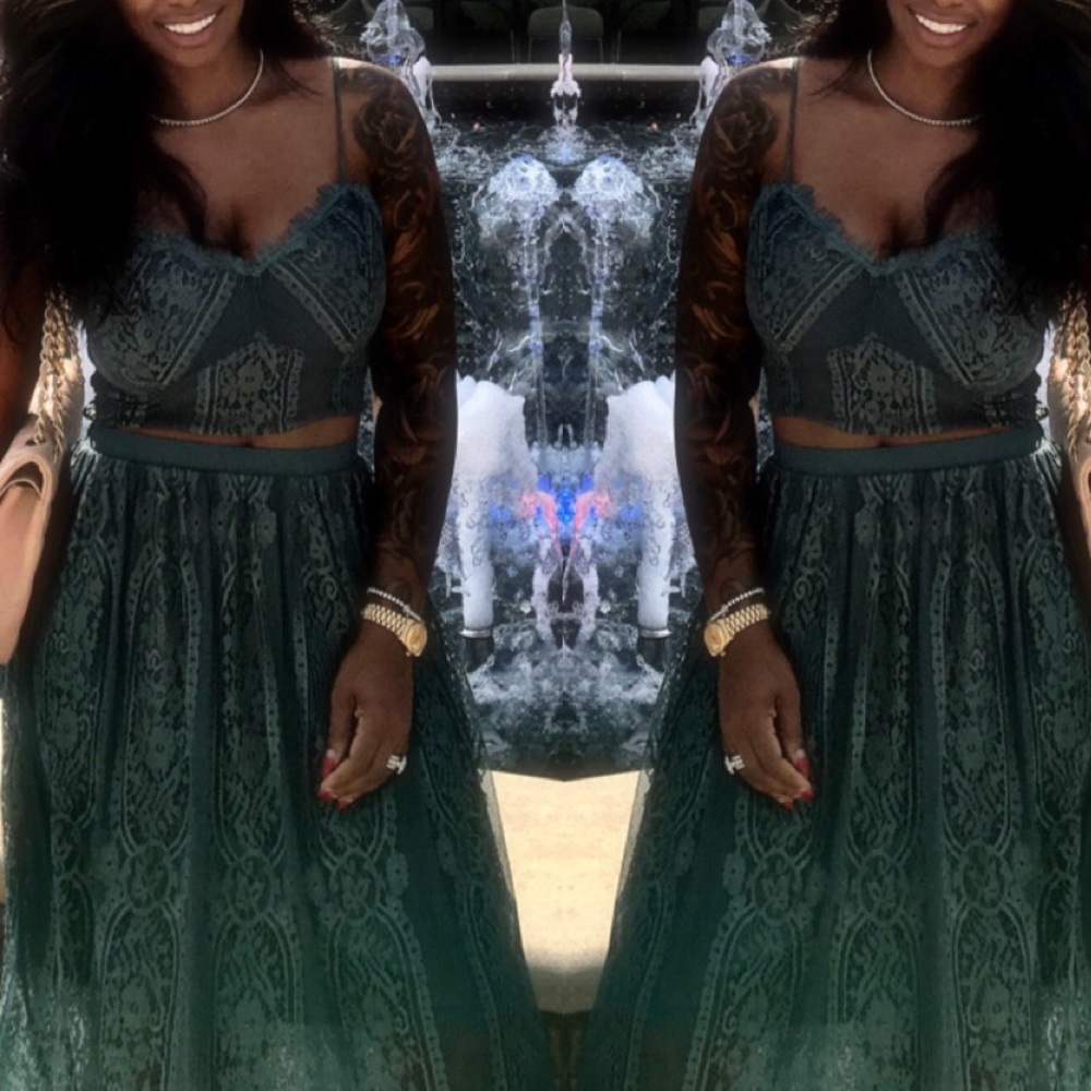 Adorable lace skirt set